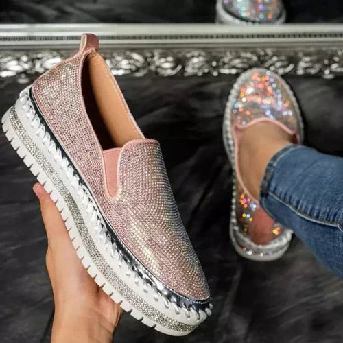 Comfortable slip-on shoes for women with a stylish look