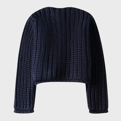 Casual o-neck knitted sweater with decorative buttons for women